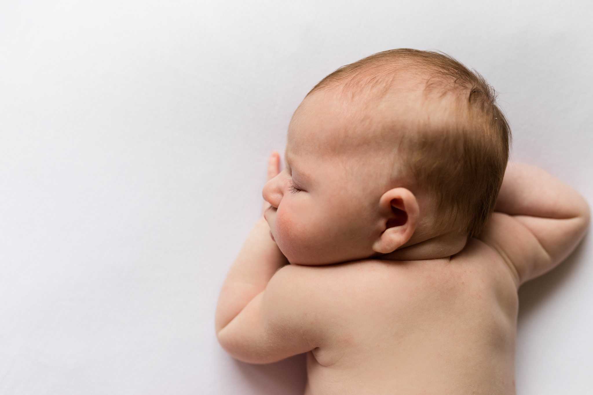 Baby on white blanket - baby photographer aberdeen - newborn session Debbie Dee Photography